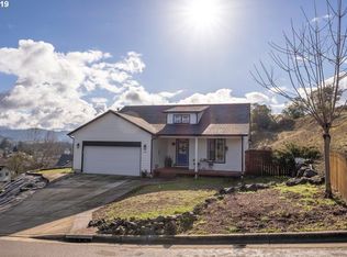 224 Palmdale Ave, Roseburg, OR