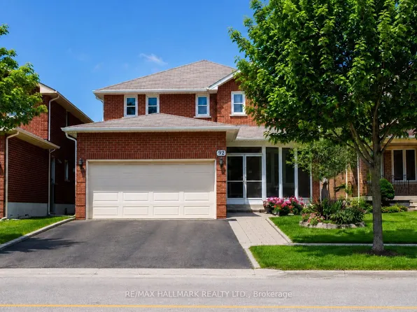 92 Weldrick Rd E, Richmond Hill, ON L4C 8T7