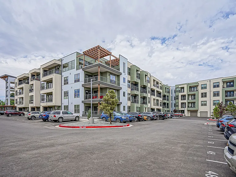 Capitol Flats — Photo 27