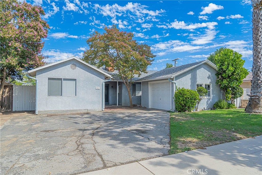 ぐ*** 17415 Stagg St, Northridge, CA 91325 | Zillow