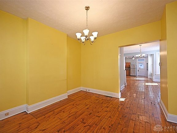 5th image of 4130 Langland St