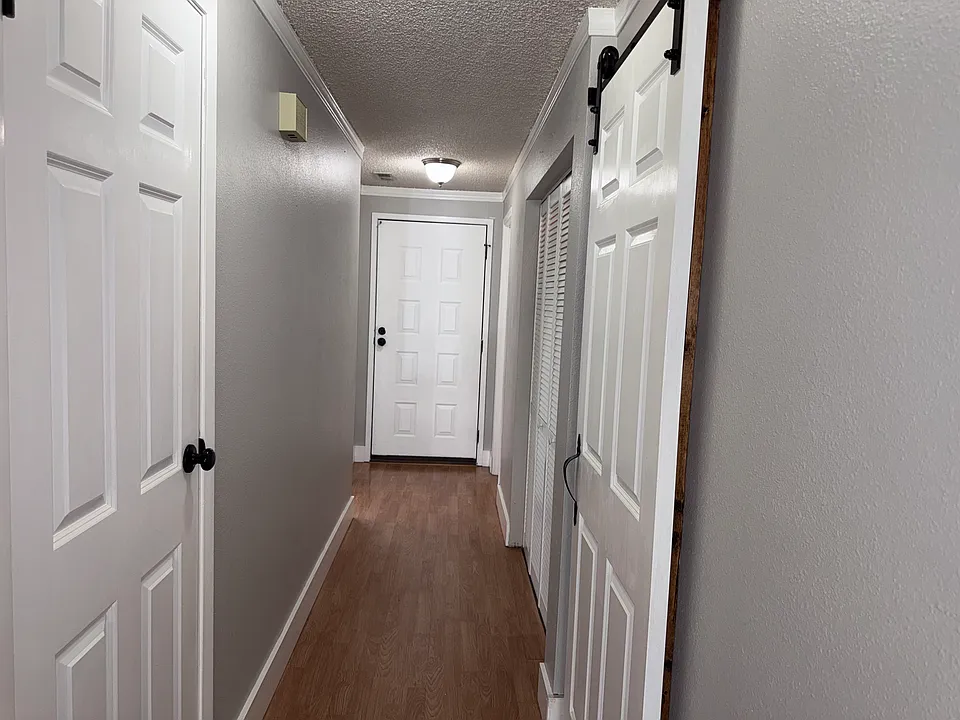 Entry way