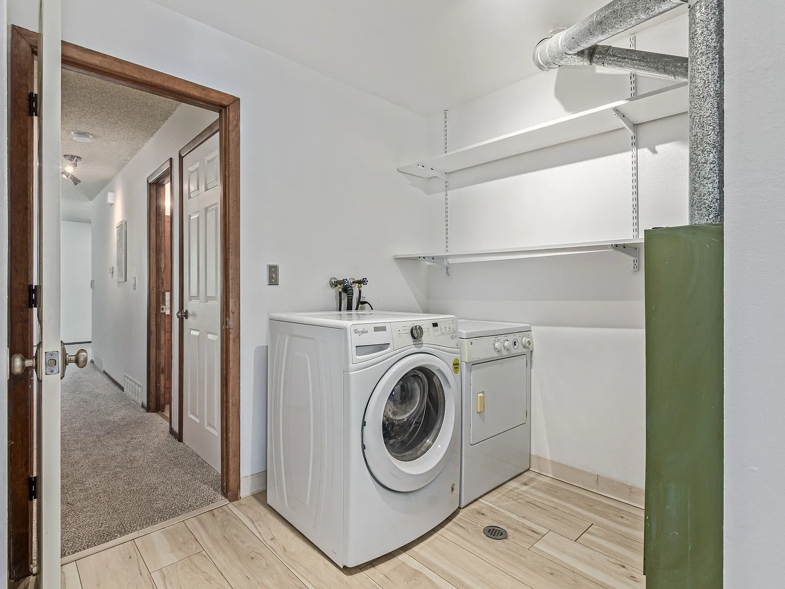 1 bed, 805 sqft, $1,825 — Photo 4