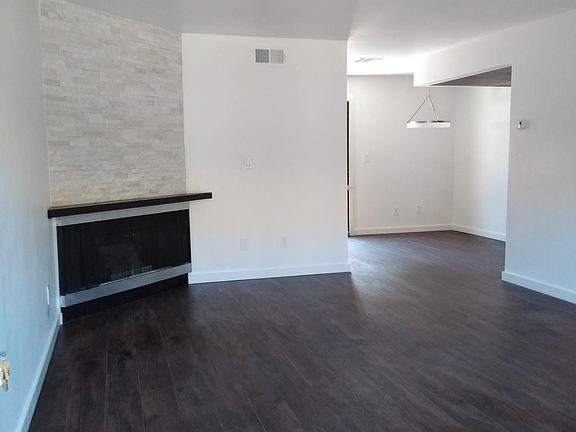 2nd image of 9009 Tobias Ave APT 10