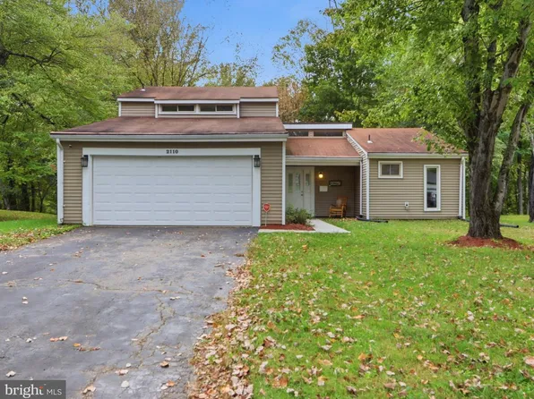 2110 Penfield Ln, Bowie, MD 20716