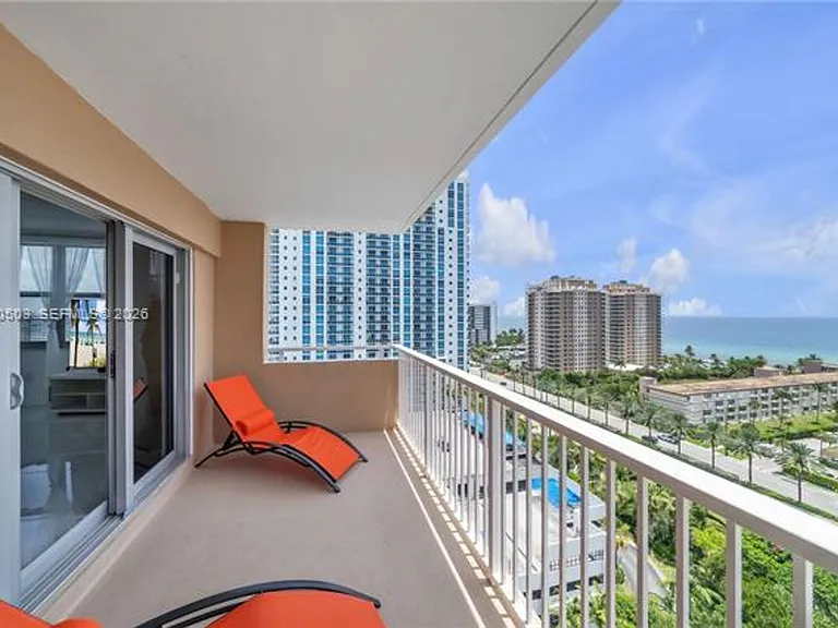 1965 S Ocean Dr #14F — Photo 8