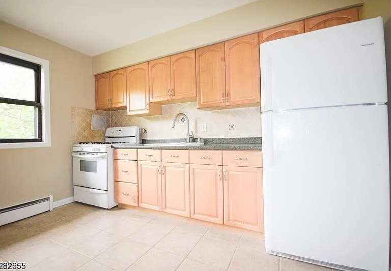 1 Colonial Dr #1B — Photo 5