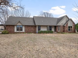 8011 N 168th East Ave, Owasso, OK 74055