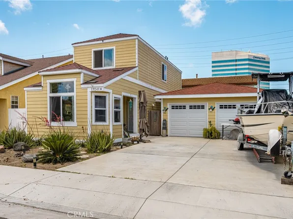 17041 B Ln, Huntington Beach, CA 92647