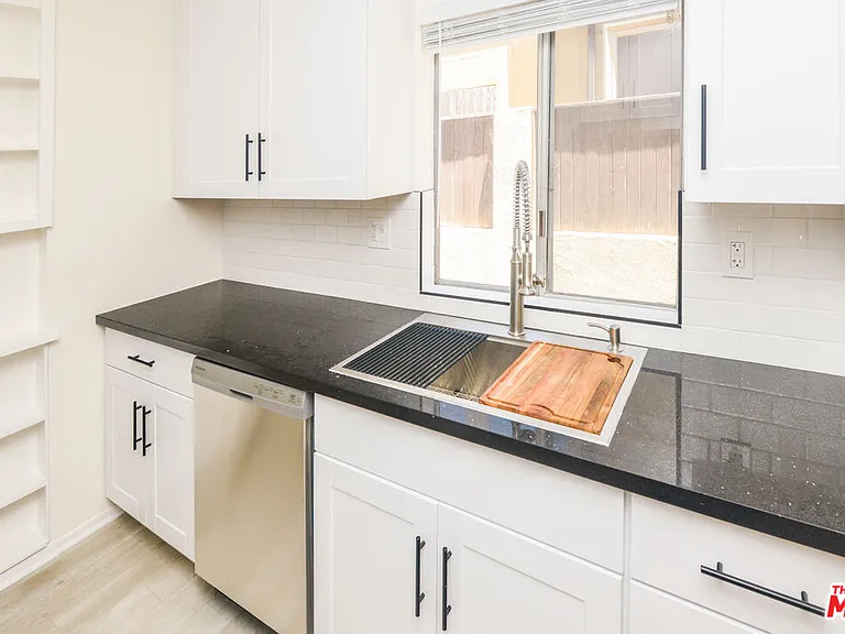 2602 Carnegie Ln #1 — Photo 14