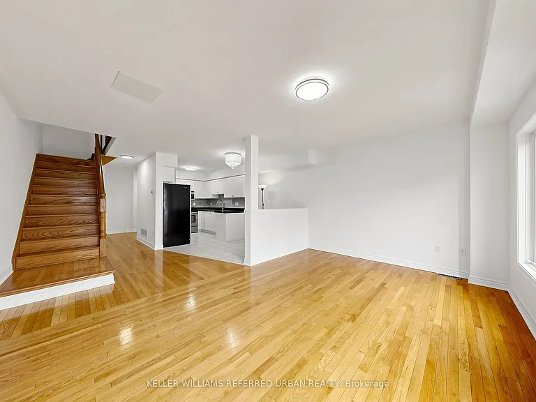 65 Martini Dr — Photo 7