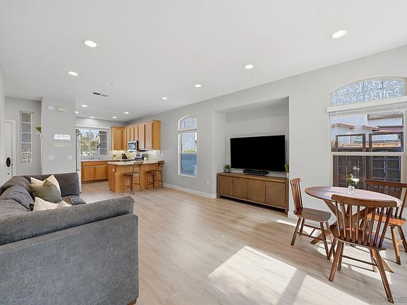4th image of 8530 Conrad Ct