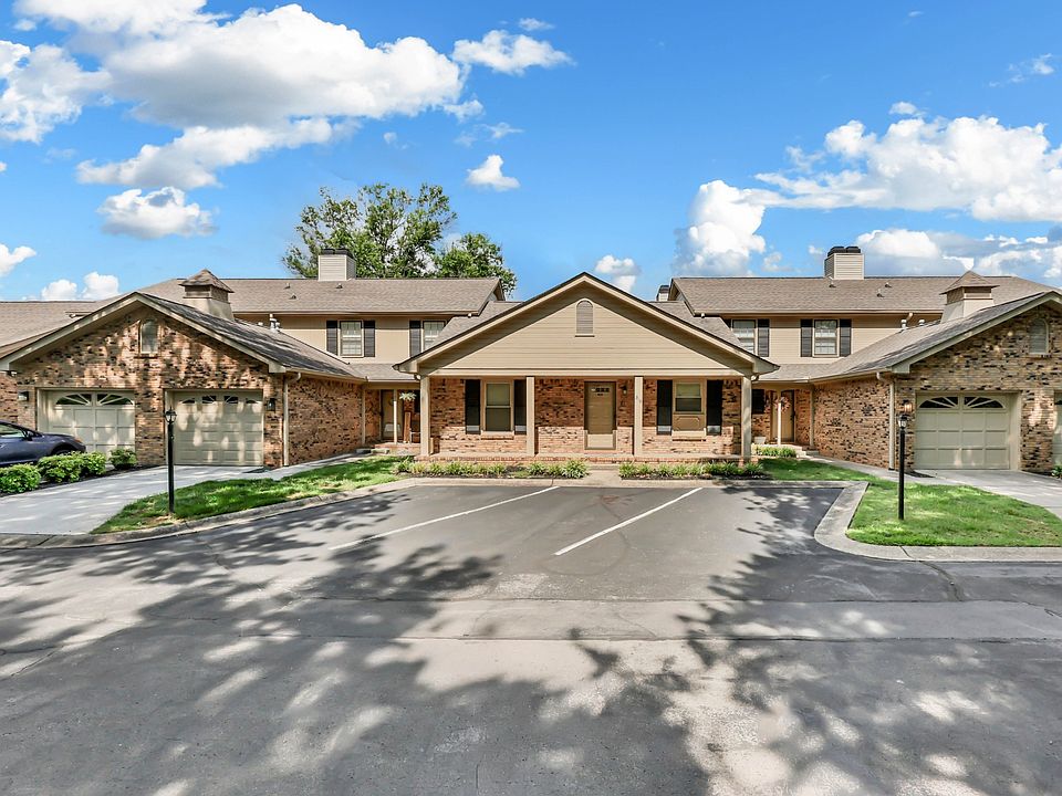 1st image of 318 Kingswood Ct