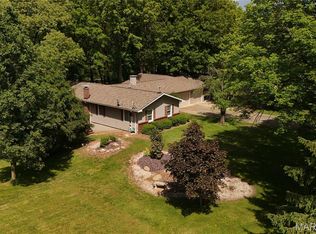 20 Denzel Dr, Greenville, IL