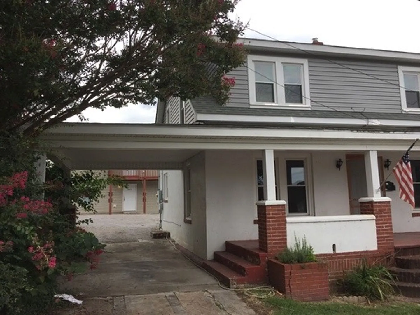 Radford, 4 BR / 3 BA, Available Sep. 25th — Photo 3