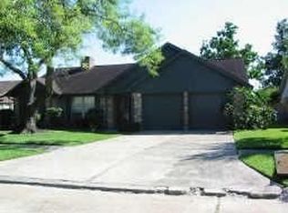 15818 Bougainvilla Ln, Friendswood, TX 77546