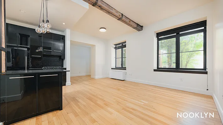 Rented by Nooklyn NYC LLC | media 27
