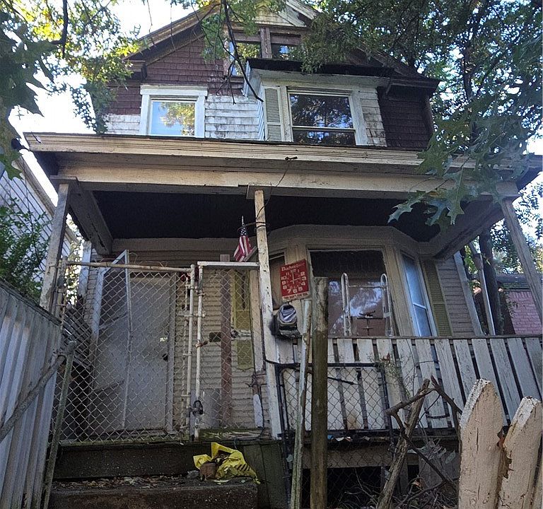 1st image of 1740 Wesley St