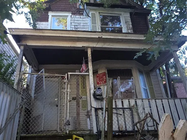 1740 Wesley St, Pittsburgh, PA 15221