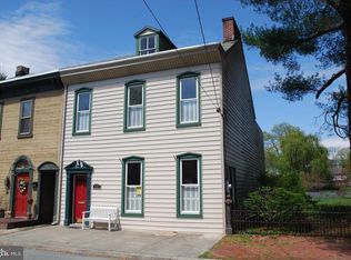 232 W Market St, Marietta, PA 17547