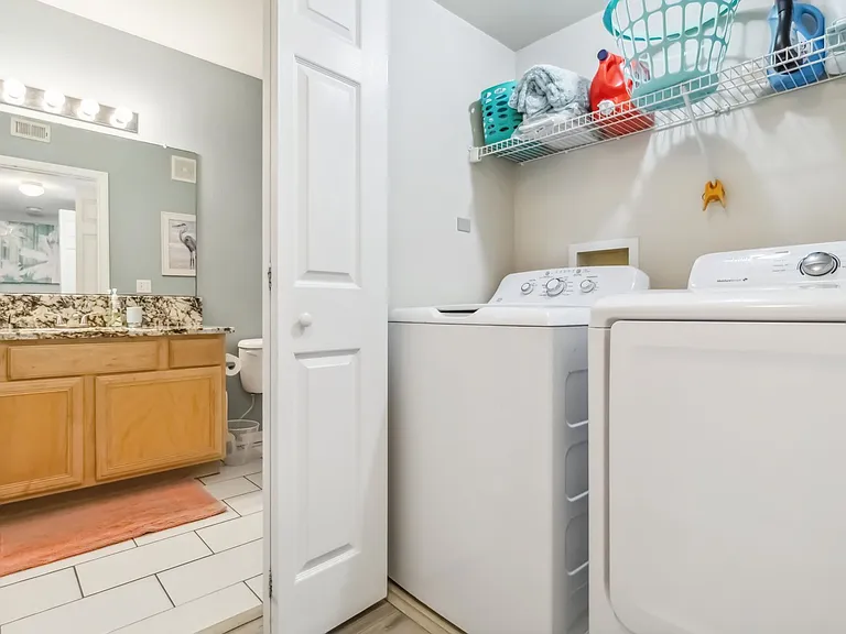 1030 Villagio Cir #203 — Photo 29
