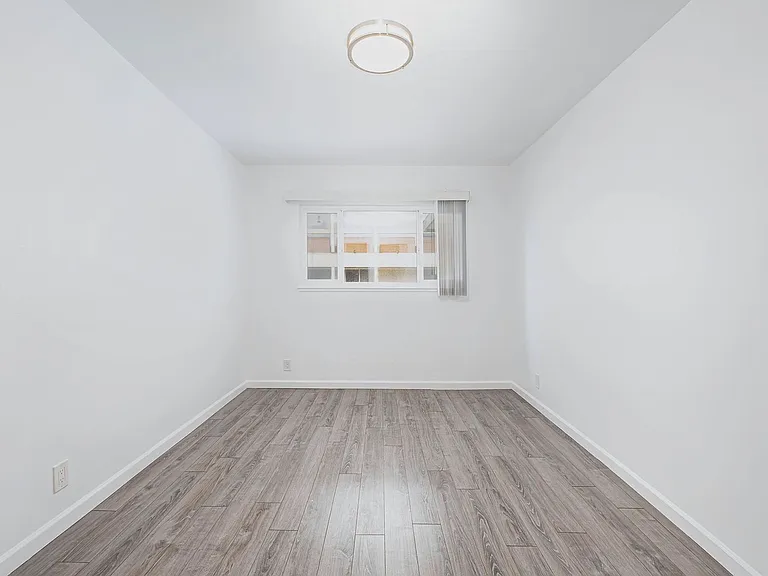 Montecito Ave 137 — Photo 18