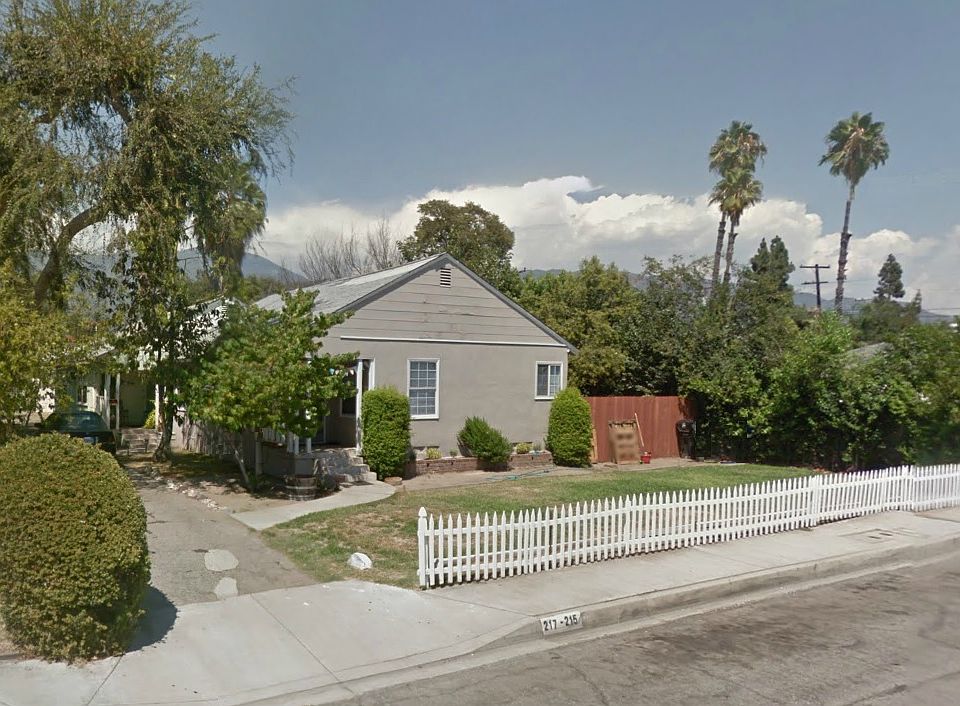 2nd image of 215 Montana St