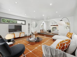 2409 Holly Dr, Los Angeles, CA 90068