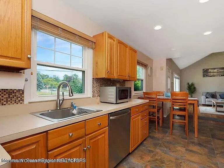 14 Arno St — Photo 15