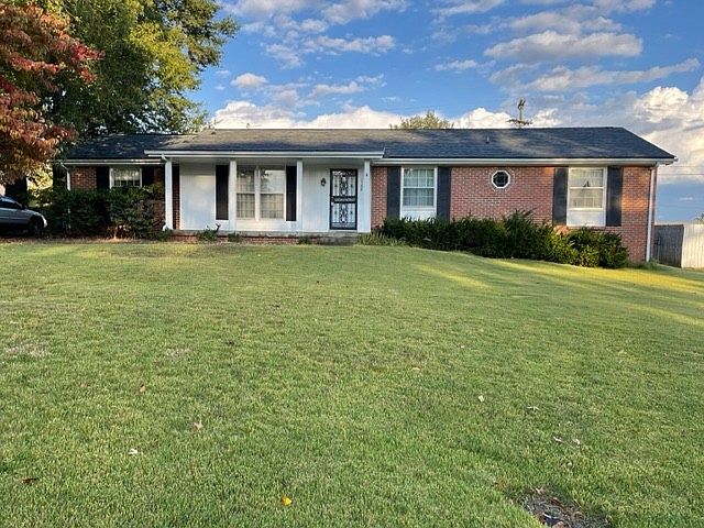 1st image of 1588 Armistead Dr