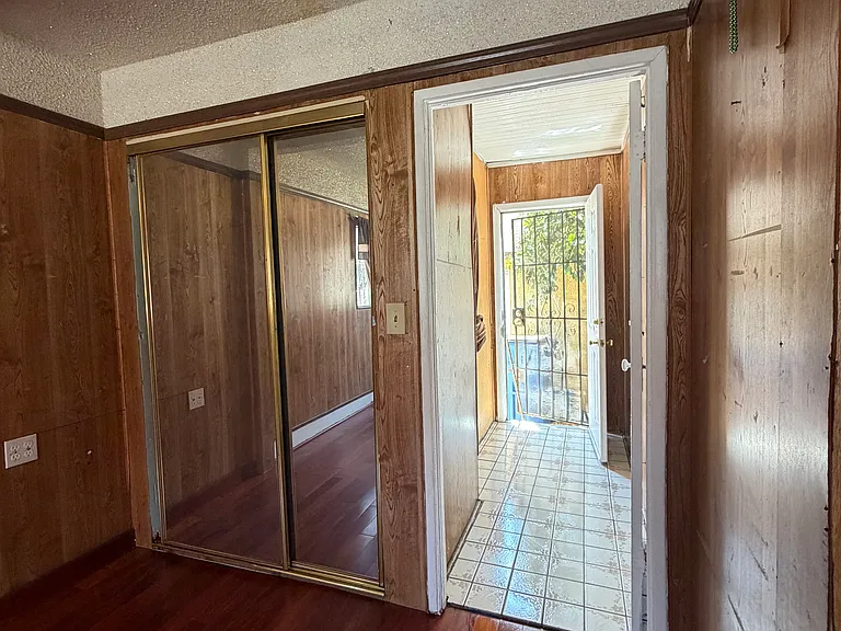 114 S Fresno St — Photo 29