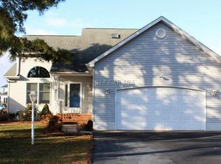 8 Ebb Tide Ct, Ocean Pines, MD 21811