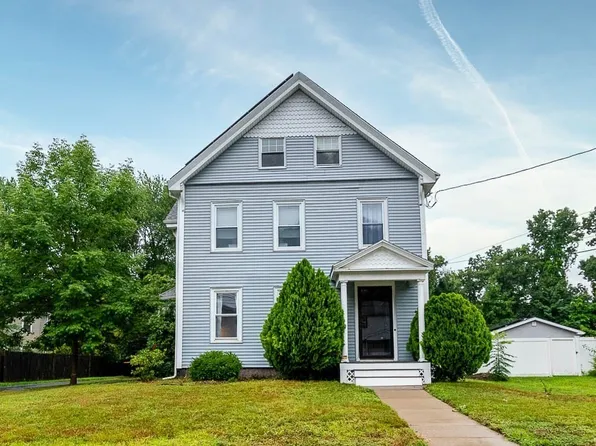 288 Franklin St, Framingham, MA 01702