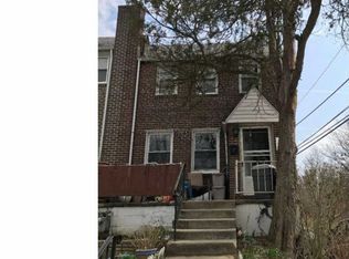 33 S 14th St, Darby, PA 19023