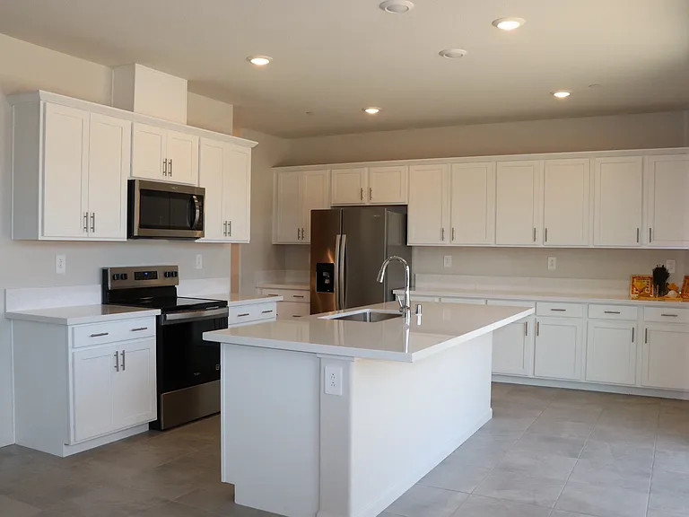 1754 Eagle River Ave — Photo 5
