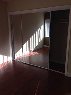 4th image of 540 E Adams St APT 1