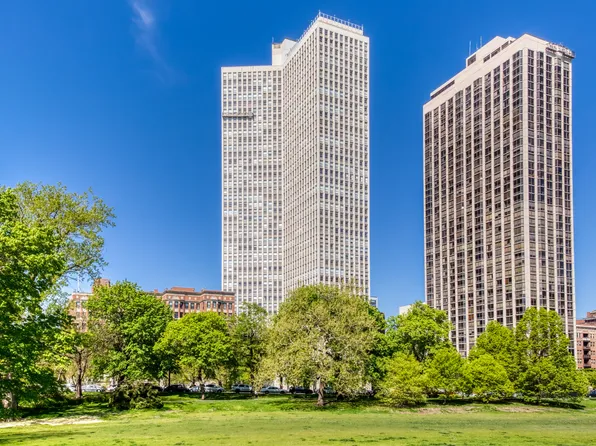2626 N Lakeview Ave APT 3611, Chicago, IL 60614