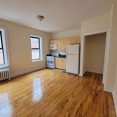 2nd image of 32-15 93rd St APT 18