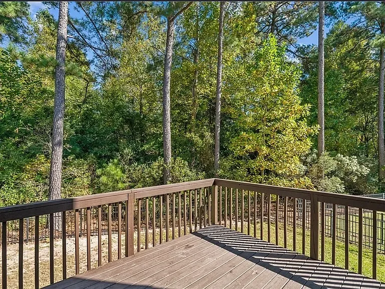 138 Valley Brook Ln — Photo 18