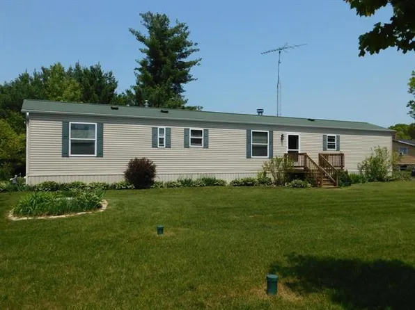 W5366 County Road G, Necedah, WI 54646