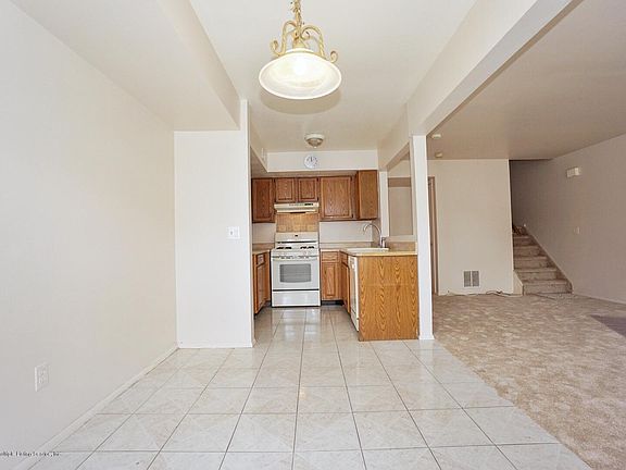 5th image of 58 Country Dr #B