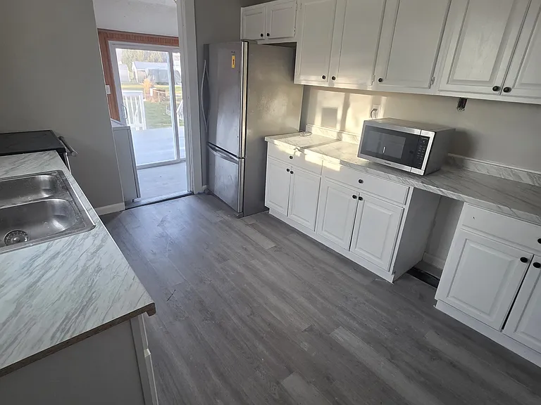 822 Leesburg Ave — Photo 7
