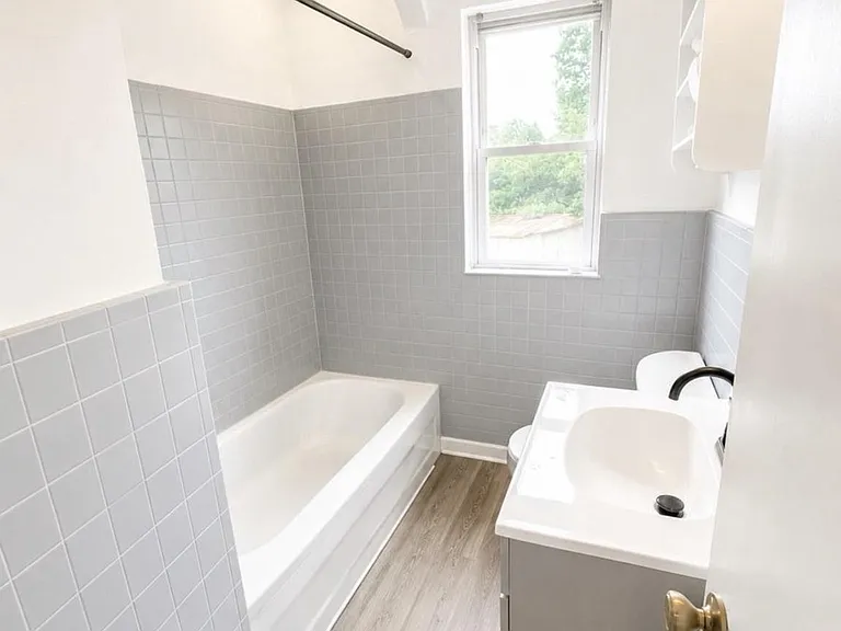 808 Delaware Ave — Photo 8