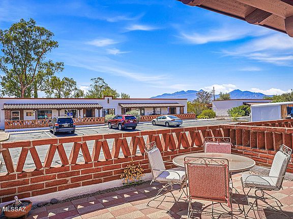 2nd image of 480 S Paseo Lobo