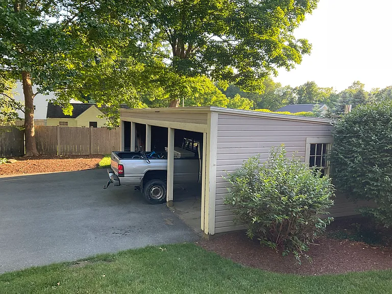 304 Thoreau St — Photo 11