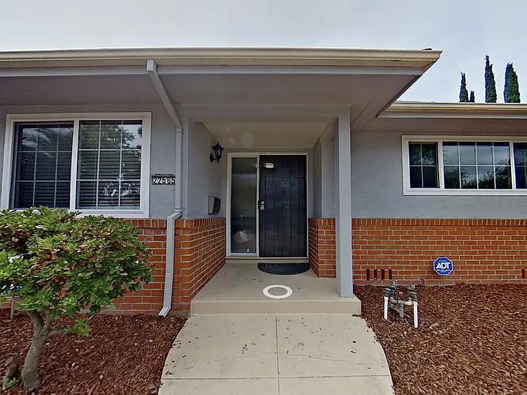 22565 Norwood Dr — Photo 15