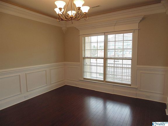 4th image of 7061 Jacks Creek Ln SE