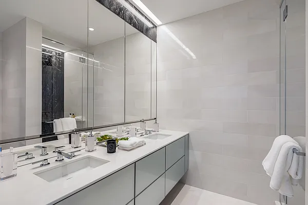 Rented by Douglas Elliman | media 28