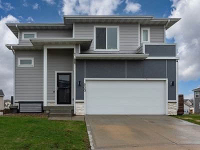 800 NE 14th St, Grimes, IA, 50111