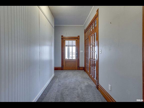 4th image of 748 17th St #1